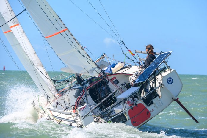 Aina Bauzá ha iniciado hoy el reto en solirario Cádiz - Bahamas