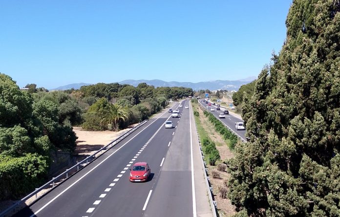 Abierta al tráfico con éxito la nueva salida desde el aeropuerto a la autopista de Llucmajor para reducir atascos