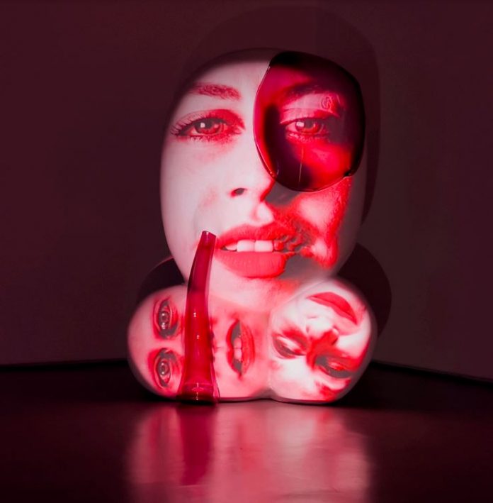 "Perpetual Mutation", de Tony Oursler, en Can Balaguer