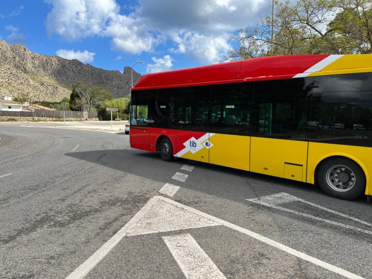 El bus lanzadera del TIB al faro de Formentor retoma el servicio a partir del próximo sábado