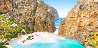 Mallorca lleva a la ITB un modelo turístico responsable donde cultura y sostenibilidad marcan el rumbo Las Siete Maravillas Naturales de Mallorca según National Geographic