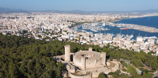 Convocatoria para desbloquear la bolsa temporal de plazas de alquiler vacacional 960.000 euros de multa a un edificio de Palma por alquiler turístico ilegal960.000 euros de multa a un edificio de Palma por alquiler turístico ilegal