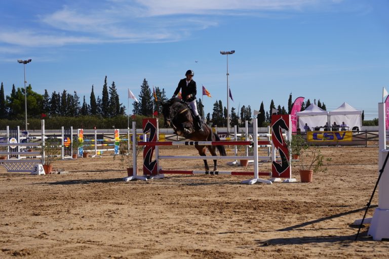 El Campionat de Balears de Salt d’Obstacles 2024 culmina con éxito en el Hipódromo Son Pardo