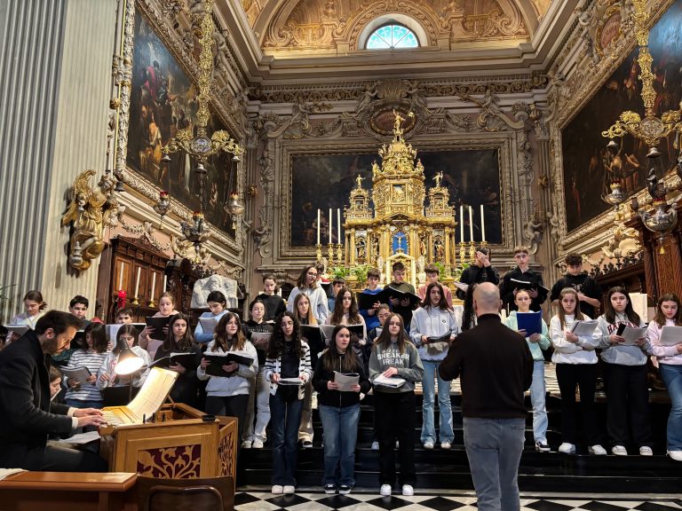Llega a Mallorca desde Italia un coro polifónico inédito de voces blancas
