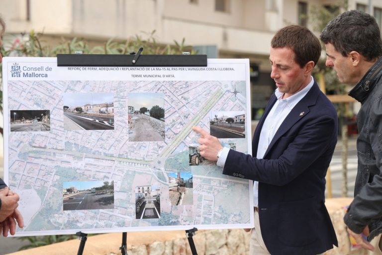 Inauguración de la reforma integral de la avenida de Costa i Llobera de Artà