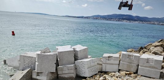 La APB impulsa la biodiversidad marina en las escolleras del Portitxol y el Molinar en el puerto de Palma