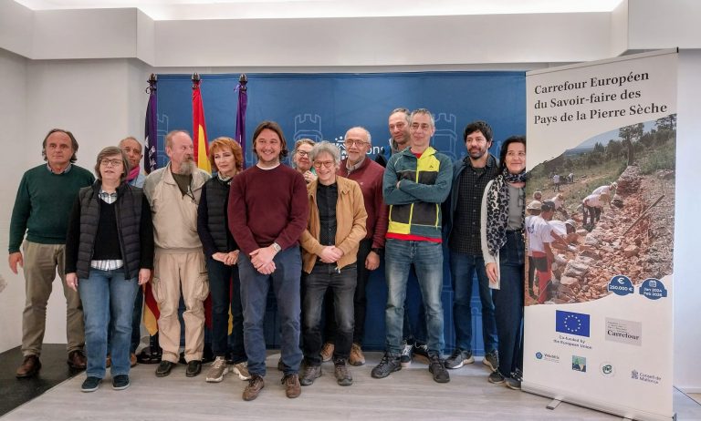 Mallorca acoge un encuentro europeo para fomentar el uso de la técnica de la pedra en sec
