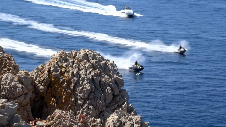 Entidades ecologistas reclaman a la Marina Mercante medidas ante la masificación náutica en el litoral español