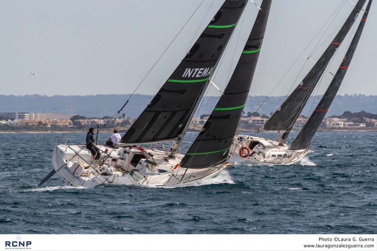La XII Volta a Mallorca A3 zarpó con buen viento