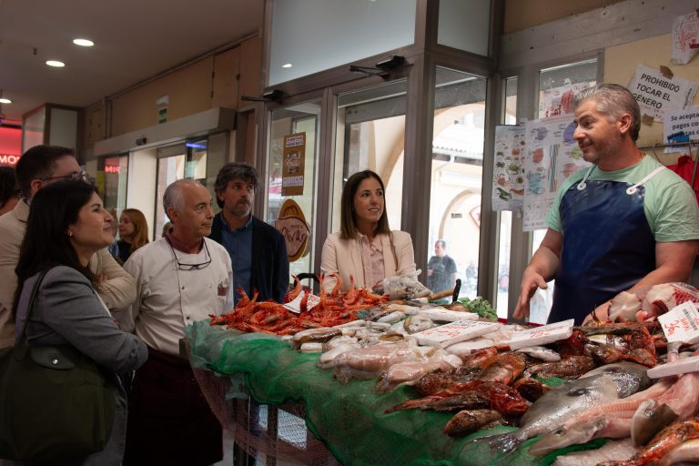 Mallorca impulsa la campaña «Peixos i marisc de la mar balear» para poner en valor el patrimonio marítimo de la isla