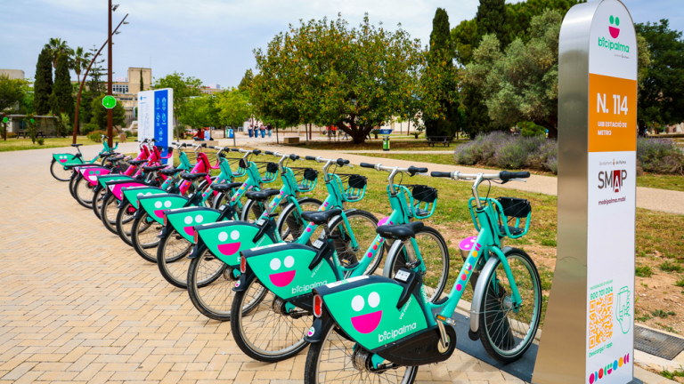 BiciPalma llega al campus de la UIB con seis estaciones para fomentar la movilidad sostenible