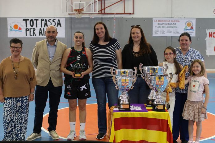 El Instituto de Fertilidad conquista el Trofeu Hermanas Rullan y jugará la fase de ascenso a Liga Femenina 2