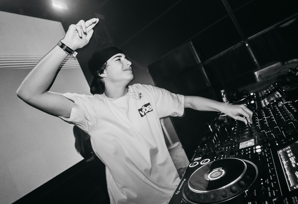 JAN conquista Ministry of Sound y se prepara para el Opening de Amnesia Ibiza