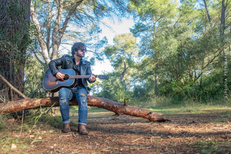 Luis Cadenas: “Quiero hacer un disco que una, un disco realmente bonito”