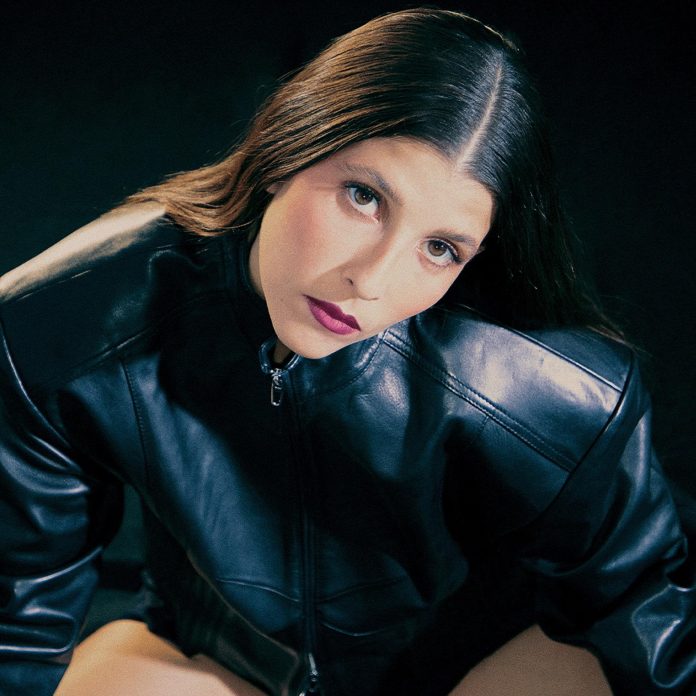 Ona mafalda muestra su evolución con el lanzamiento de su nuevo y electrizante single 'sedated'
