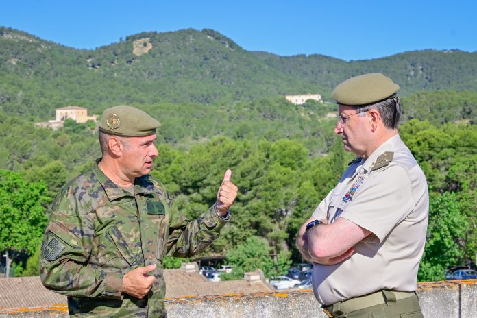 El JEME visita las unidades del Ejército de Tierra en Baleares y reafirma su compromiso con la operatividad militar del archipiélago