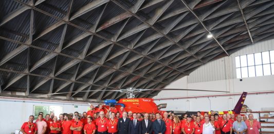 Los Bomberos de Mallorca presentan el nuevo helicóptero Milana, operativo 365 días al año para rescates, emergencias e incendios