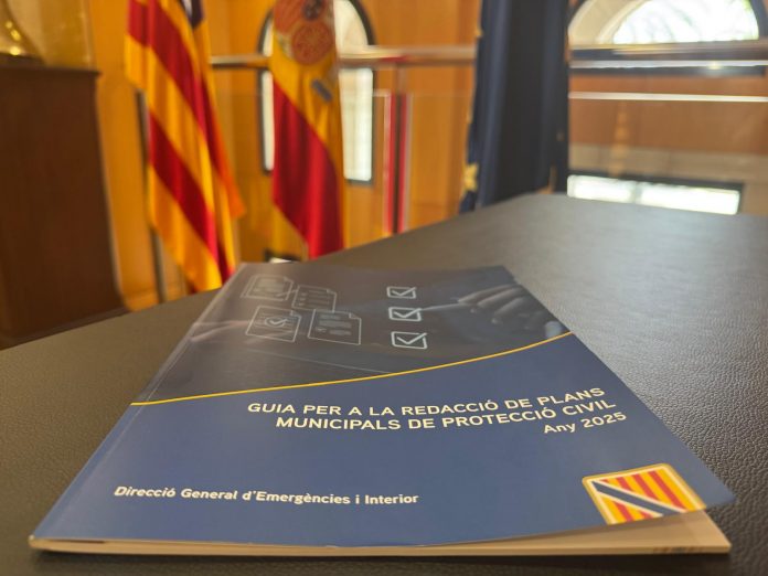 El Govern impulsa la protección civil municipal con una guía práctica para redactar planes de emergencia