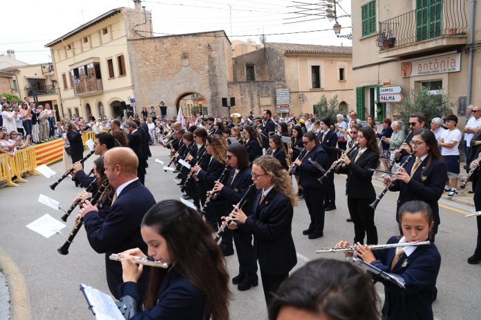Raixa acogerá cinco veladas musicales gratuitas en una nueva edición de las «Nits d’estiu», que abrirá este sábado la Banda Municipal de Música de Santanyí