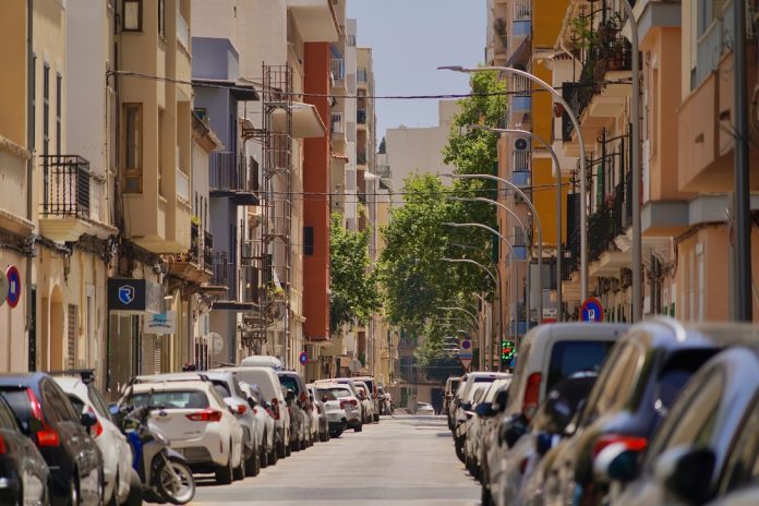 Palma moderniza más de 3.000 luminarias con tecnología LED para mejorar la eficiencia energética