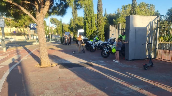 La Policía Local impone 67 denuncias a patinetes y bicicletas en controles escolares y urbanos