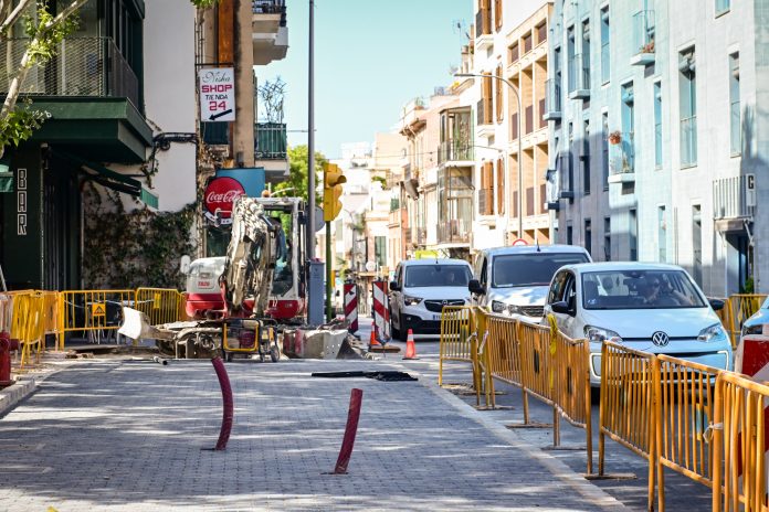 Arrancan las obras de renovación de la avenida Joan Miró dentro del Plan Renove de El Terreno
