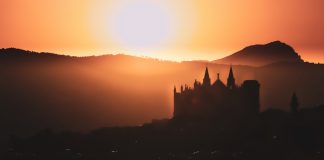 ABACTUR reivindica el papel clave de las actividades turísticas en el modelo sostenible de Baleares Mallorca da un paso hacia el turismo inteligente con la aprobación de la Plataforma PID