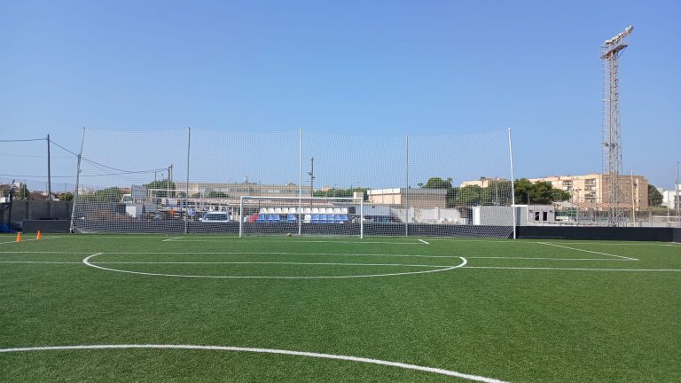 El IME refuerza su apuesta por el deporte base con mejoras en el campo de fútbol del Rotlet Molinar y obras en Son Hugo