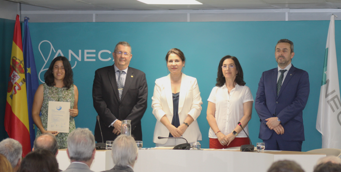 La ANECA entrega el sello de calidad Euro_Inf al grado de Ingeniería Informática de la UIB