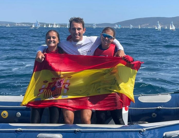Laia Mattos y Amalia Coll, campeonas del mundo en 420 Femenino Sub17