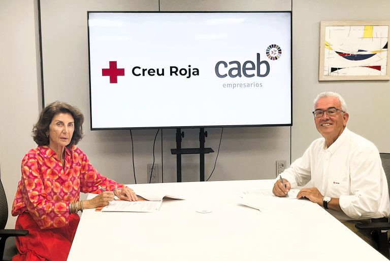 CAEB y Creu Roja se alían para mejorar la empleabilidad de personas vulnerables