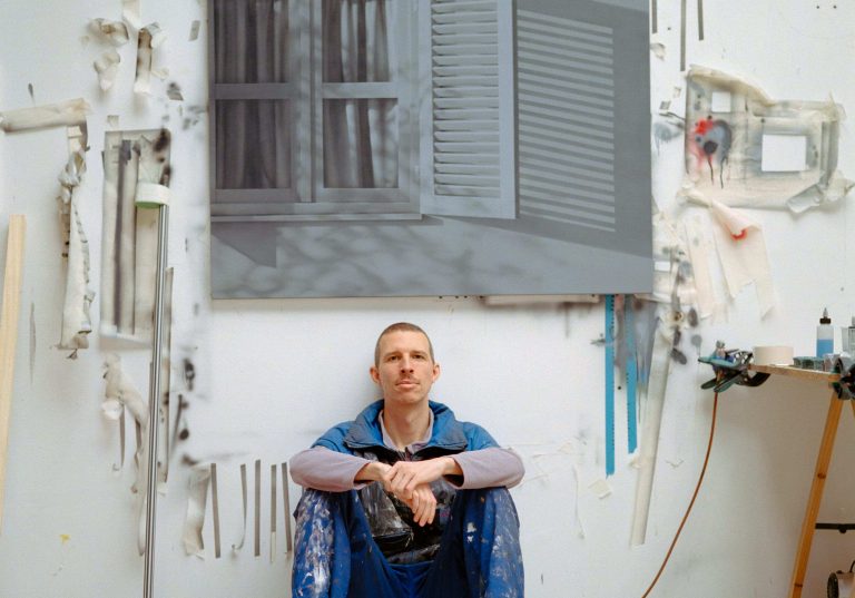 Paul Riedmüller, el artista que borra los límites entre inteligencia artificial y pintura tradicional
