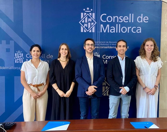 El IMAS y la Escuela Universitaria ADEMA impulsan la salud bucodental y nutricional entre las personas mayores usuarias de los CPAP