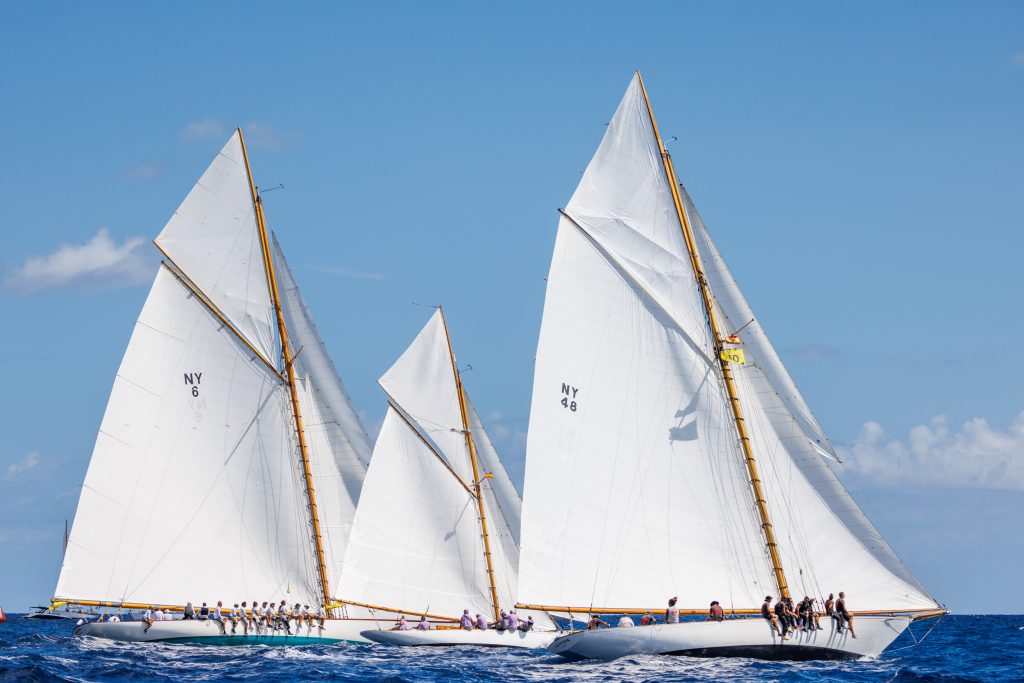 Ocho barcos centenarios navegarán en la Copa del Rey Repsol de Barcos ...