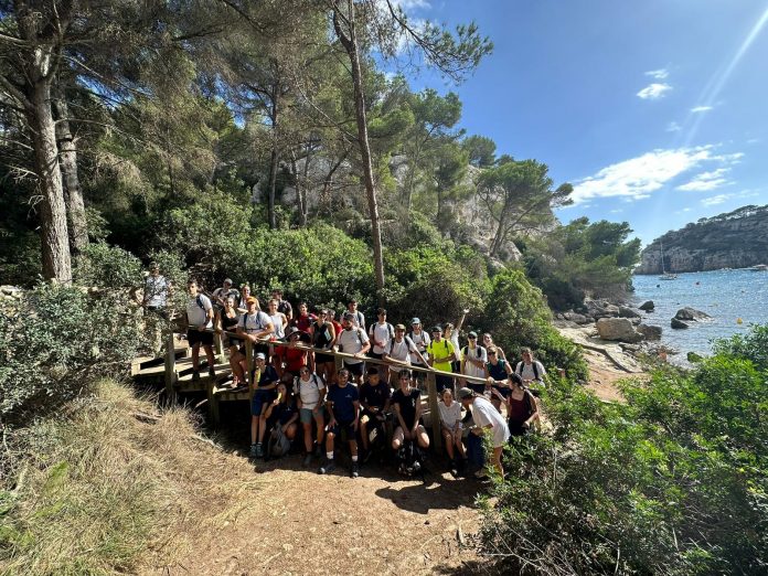 Se duplican las plazas para otra edición de la ruta juvenil por el Camí de Cavalls
