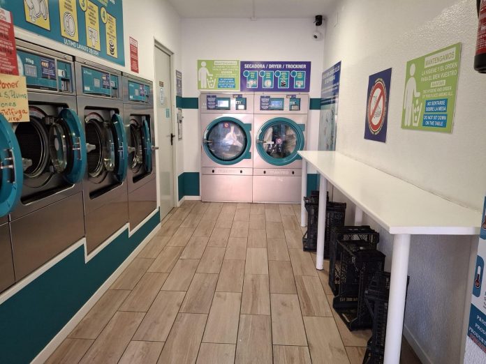 El proyecto «Ibrelleu» ha atendido a unas 200 personas interesadas en ceder o adquirir un negocio en funcionamiento