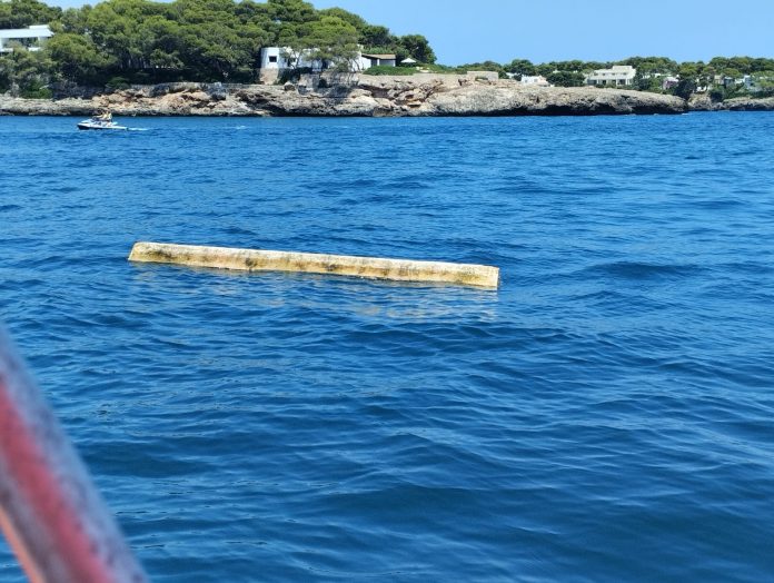 El servicio de limpieza del litoral retira más de 6,4 toneladas de residuos en julio en las Illes Balears