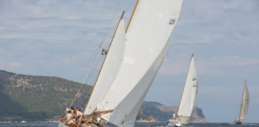 Buen viento para los Clásicos y los ORC en la primera jornada del Trofeo Cormorán