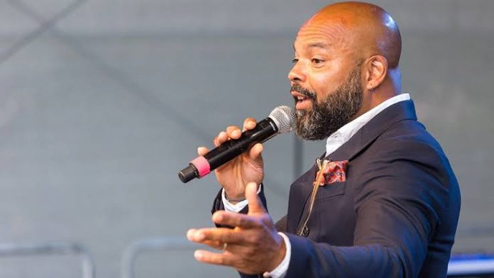 Myles Sanko inaugura el ciclo Noches en Bellver con su nuevo disco Let It Unfold