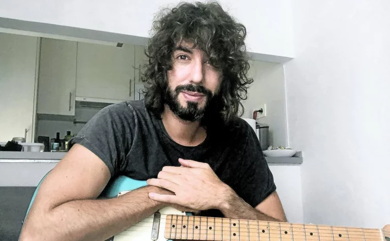 Es Jardí 2025 vive su sexta semana con Mikel Izal y el homenaje Summer of Divas