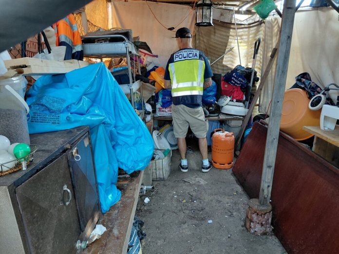 Detectan 11 infraviviendas en un asentamiento en Manacor