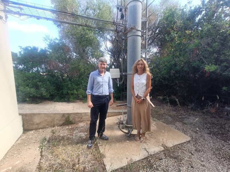 Una nueva antena de la Red IoTIB refuerza la cobertura en Es Castell y allana el camino hacia el Territorio Balear Inteligente