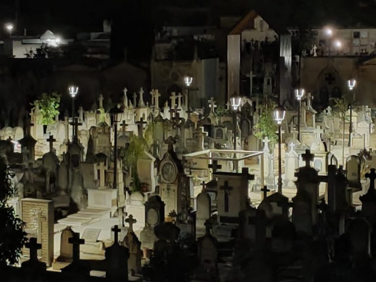 Visitas guiadas al Cementerio de Palma: un viaje entre historia, arte y memoria