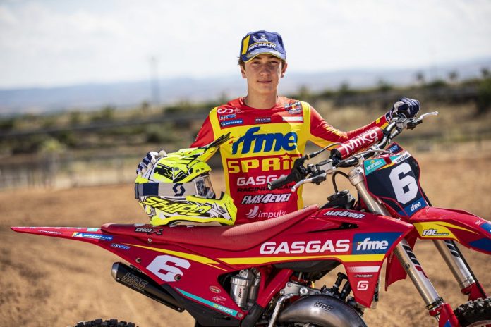 Elías Escandell firma un 9.º puesto en la final del Nacional Italiano Prestige MX2 2025 pese a los problemas mecánicos