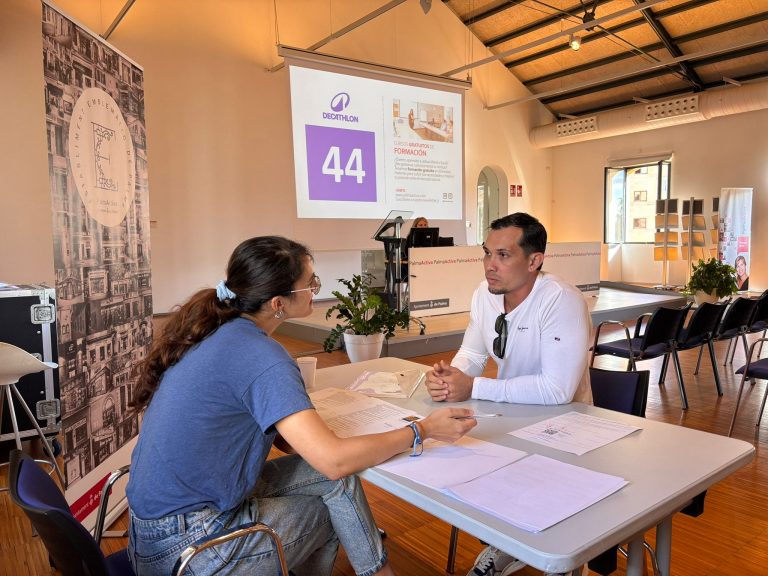 PalmaActiva organiza una jornada de selección de personal para Decathlon
