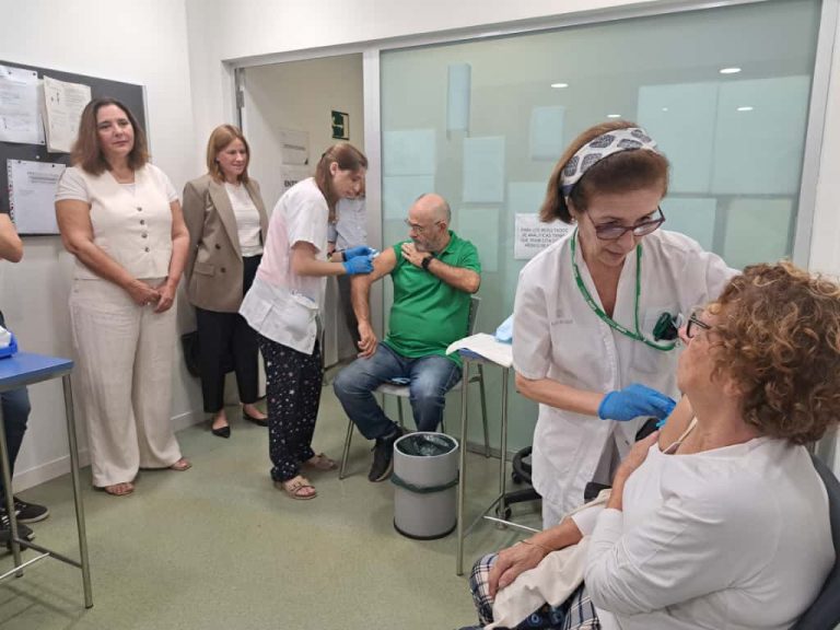 Comienza la campaña de vacunación contra la gripe en los centros de salud de las Illes Balears