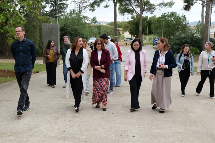 La remodelación de la Unidad de Hospitalización Intermedia del Parque Sanitario Bons Aires permite ampliar la atención a más pacientes de salud mental La remodelación de la Unidad de Hospitalización Intermedia del Parque Sanitario Bons Aires permite ampliar la atención a más pacientes de salud mental