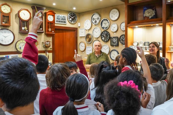 PalmaActiva enseña a los más jóvenes la importancia del comercio local con el programa ‘Comerç i Escola’