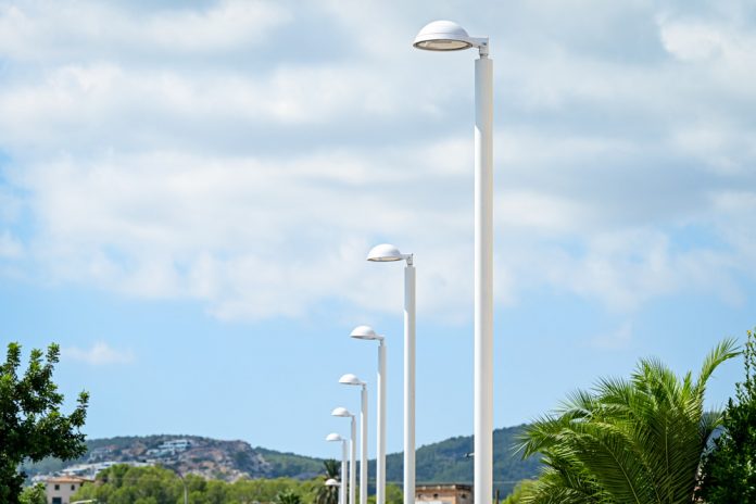 Cort invierte 253.000 euros en renovar el alumbrado de cinco barrios con tecnología LED