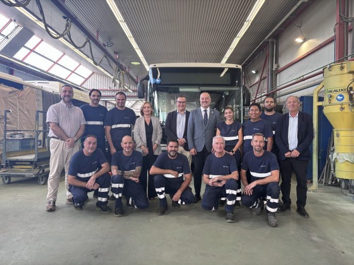 La EMT refuerza el equipo de taller con nueve profesionales más para agilizar reparaciones y mejorar el servicio de autobuses
